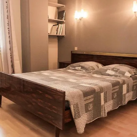 Holiday Flat Roquemaure - Prv041014-p * روكمور